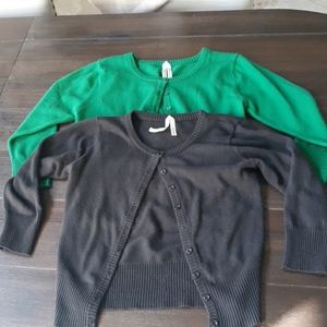 2 Active Basic Sweater Size Small